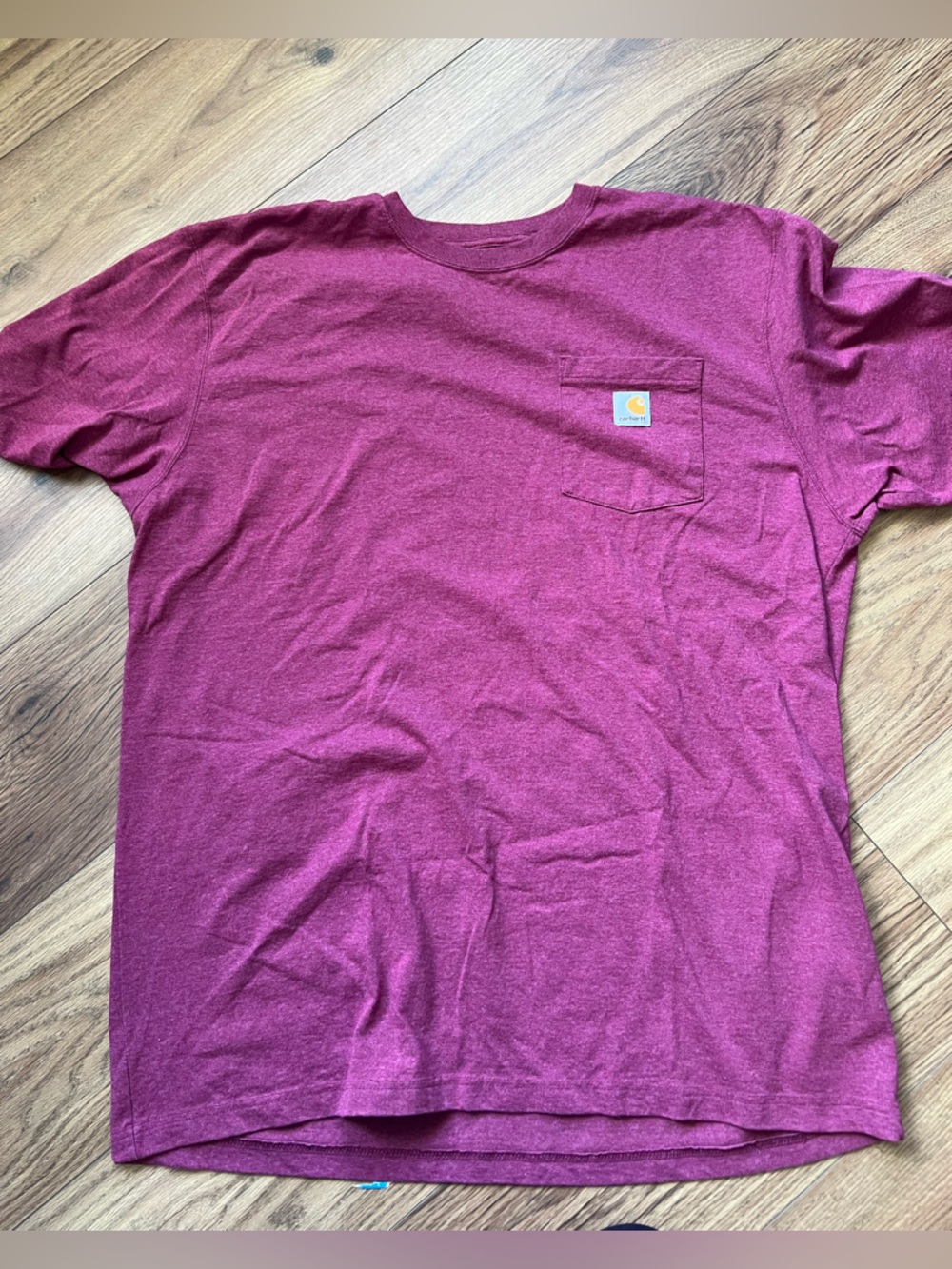 Carhartt Loose Fit Pocket Tee in Maroon
